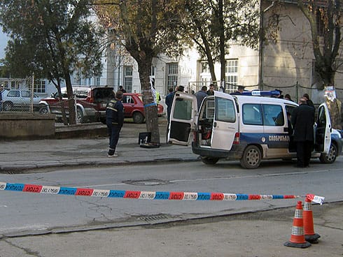 hemijska skola leskovac dzipom uleteo u dvoriste