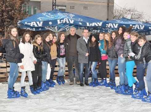 Otvoreno klizalište u Prokuplju 1 prokuplje novo klizalite