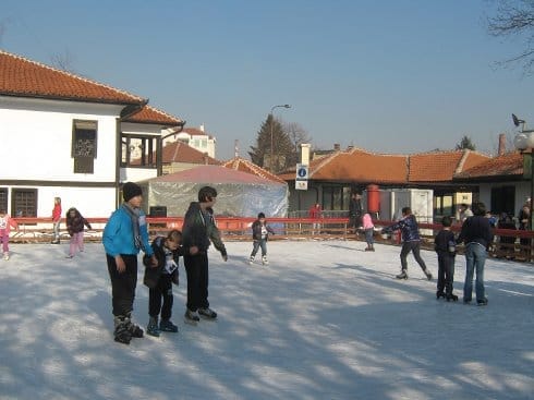 leskovaac klizaliste