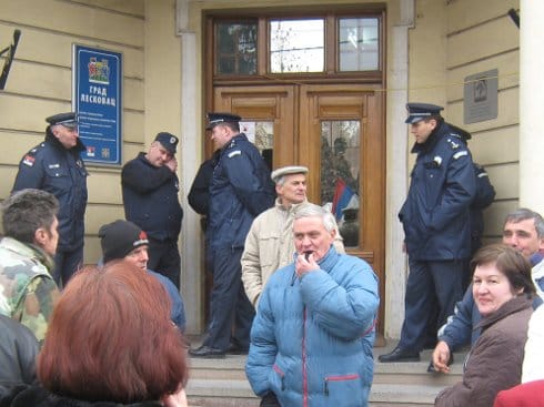 Prestao štrajk u "Interlemindu" 10 leskovac interlemind strajk1
