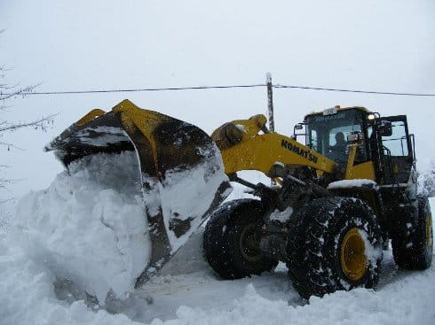 Kuršumlija: očistili put zbog sahrane 18 BAGER cisti sneg