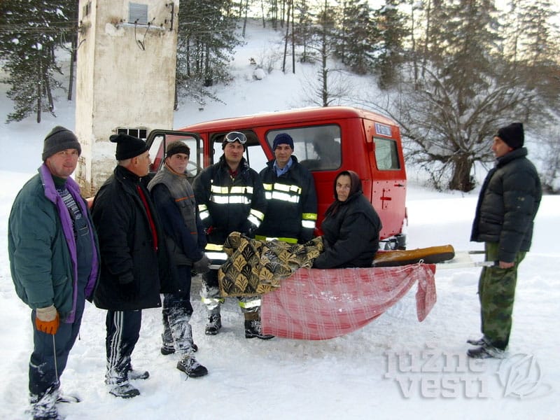 starica sa spasiocima