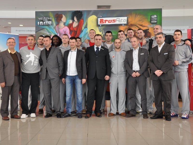 Zvezdini košarkaši očekuju veliku podršku navijača 17 kosarkasi zvezde