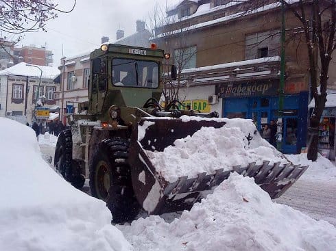 Štab prestao sa svakodnevnim zasedanjima 9 lebane bager sneg
