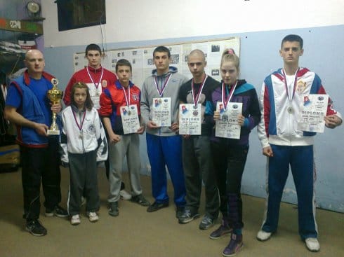 Osam medalja mladih niških kikboksera 3 kik boks pioniri