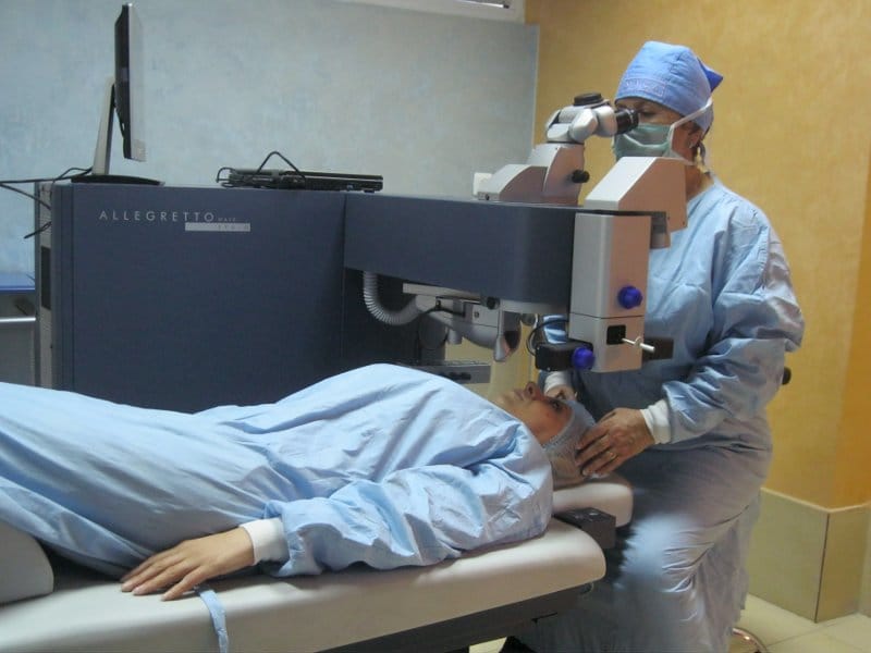 Laserska operacija očiju i u Nišu 1 klinika maja