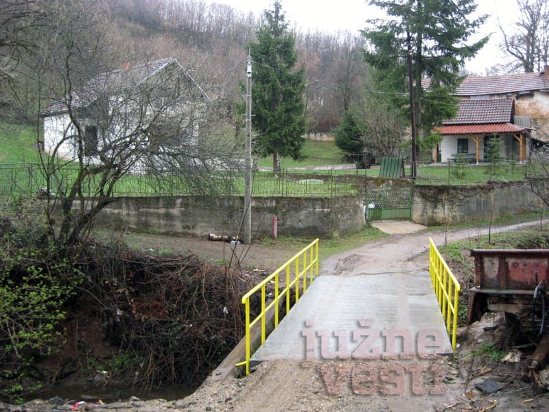 vikendica donje vlase