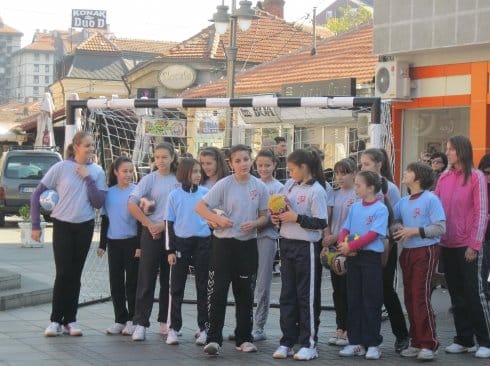 mlade rukometasice Naise