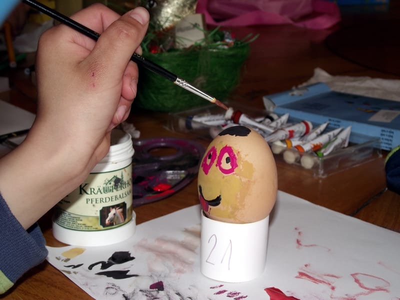 Svrljiški mališani bojili Uskršnja jaja 13 DSCF6873