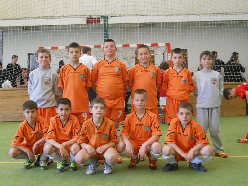 fk free kick godiste 2003