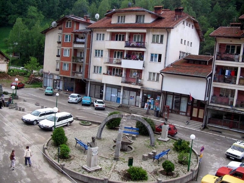 Crna Trava centar nova mala