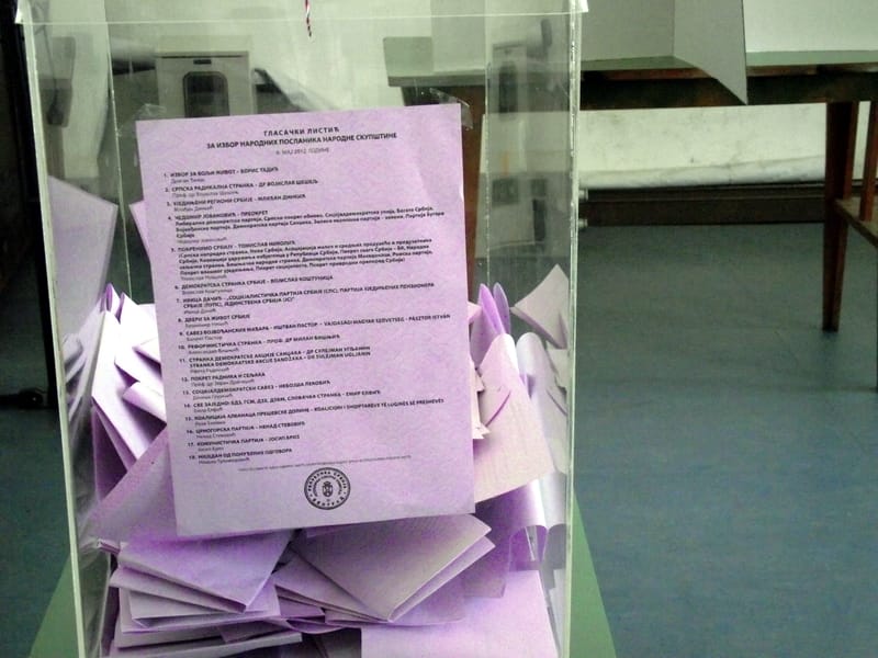 U Vranju velika izlaznost na nekim mestima 9 54