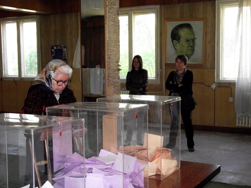 Do 18h u Svrljigu izašlo 66% birača 13 56 1