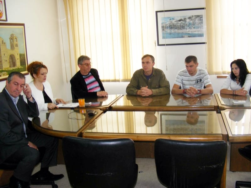 Kuršumlija: 1.000 evra za treće dete 2 DONACIJA ZA TRECE DETE 5