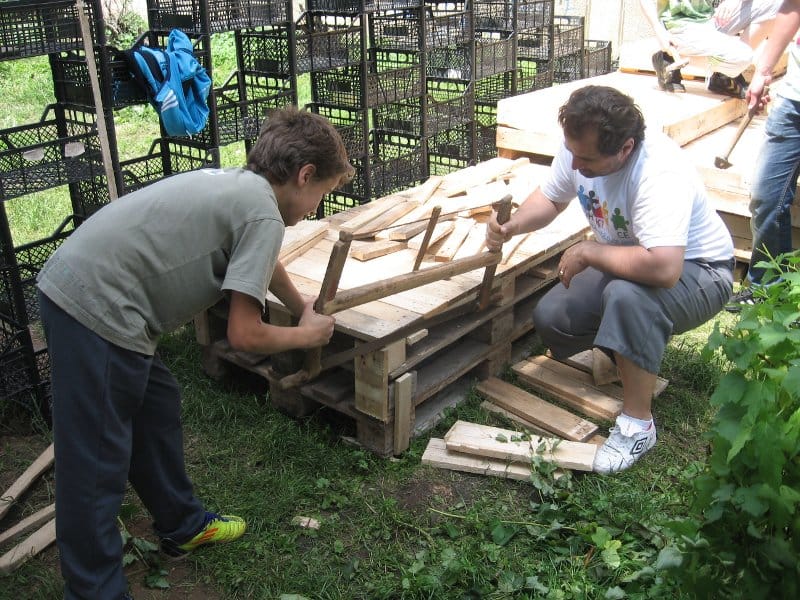 Bina od reciklažnog materijala 17 vranje iyvidjaci