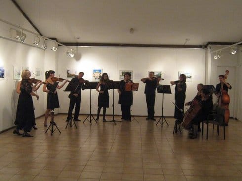 Leskovac: 4. Dani muzike "Ledamus" 20 leskovac amorozo ansambl