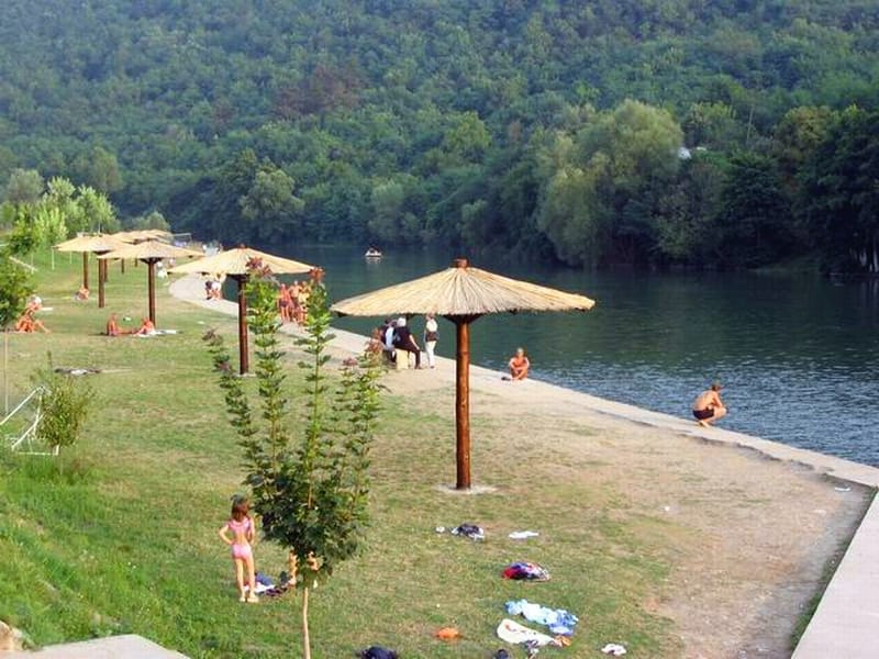 Vlasina reka Vlasotince