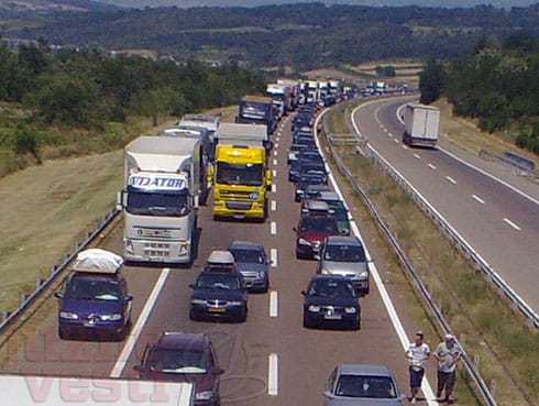 Ogromne gužve na naplatnoj rampi Nais 9 autoput guzva