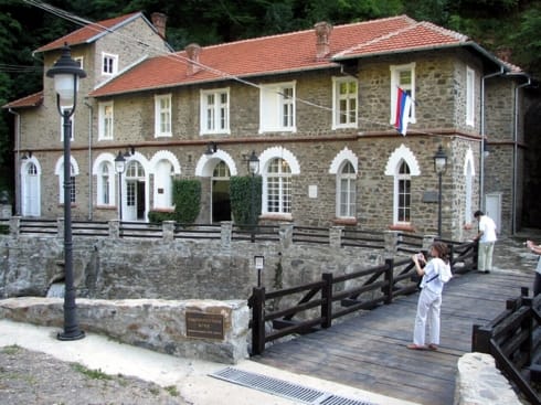 490x370 Vucje hidroelektrana i reka Vucjanka