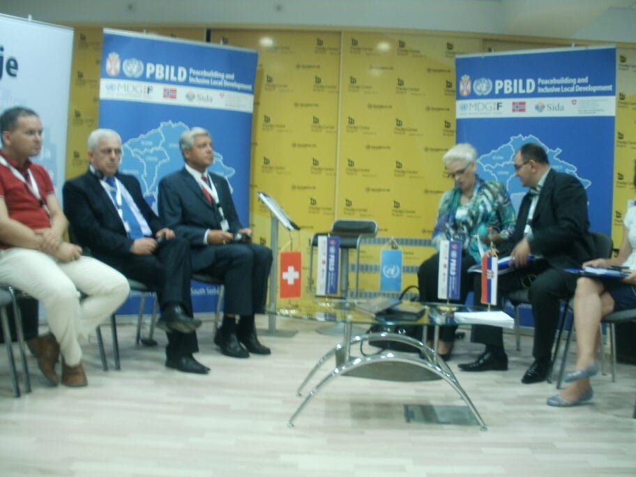 Promovisan dokumentarac "Ljudi bez snova" 13 Okrugli sto u Media centru