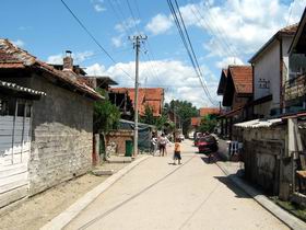 Romi naselje vlasotince 2 mala