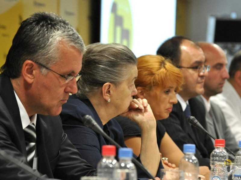 apel za pomoc pozoristu vranje