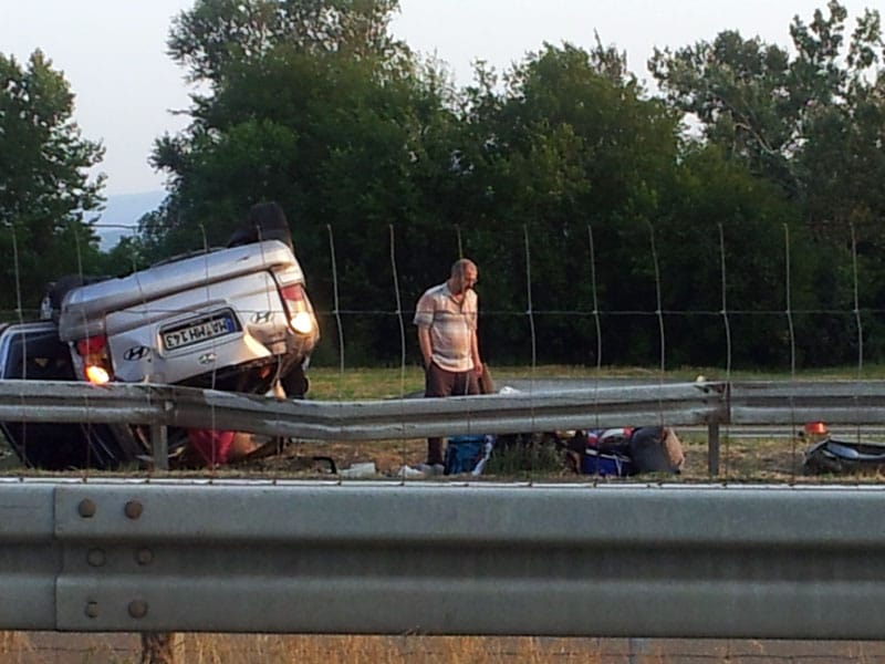 Udes na autoputu kod Aleksinca 7 udes hjundaji