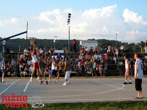 490x370 Svrljig Basket