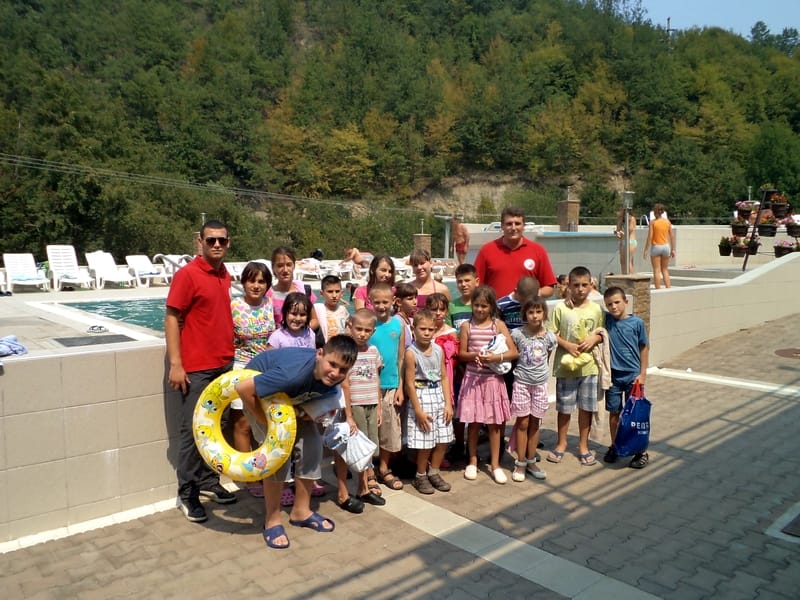 ISPRED BAZENA HOTELA JELAK