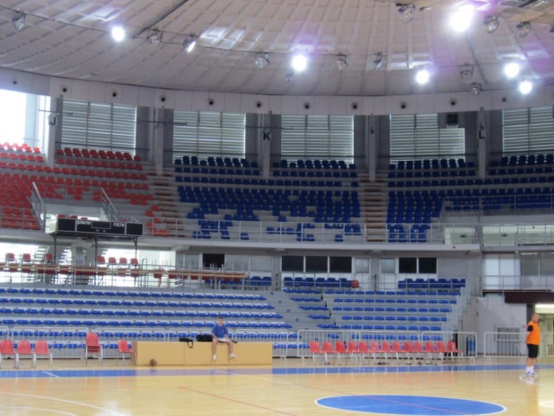 hala cair bez stolica