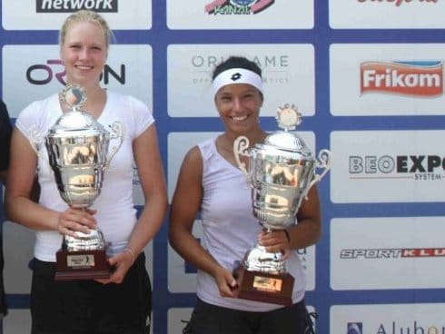 Kostićeva osvojila titulu u dublu 1 tenis butkovska i kostic dubl beograd