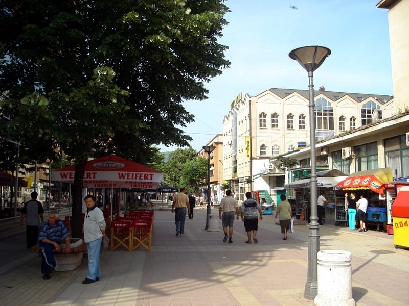 PROKUPLJE pesacka zona1 foto lj mitic