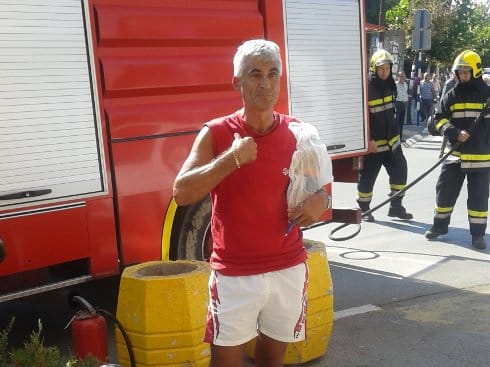 Vranje: pretio da će da se zapali 1 Reljic Dragan