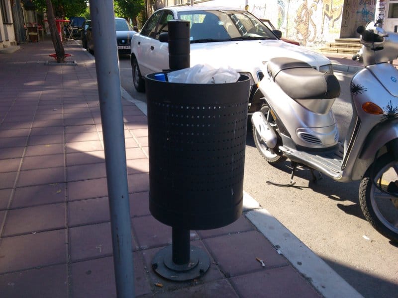 "Građani kradu kese za otpad" 17 kanta