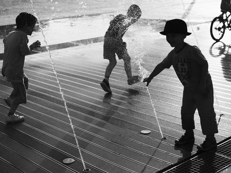 Nagrada za pirotskog fotografa 19 Deca na trgu