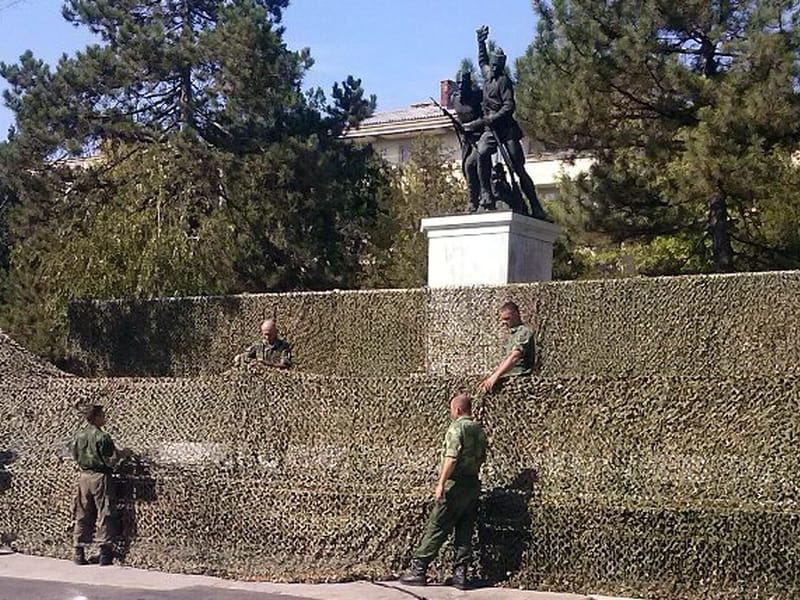 Prokuplje: stogodišnjica Gvozdenog puka 2 PROKUPLJE vojska postavlja binu