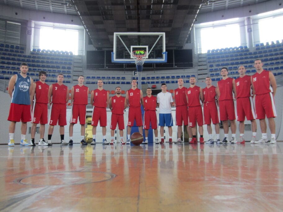 KK Konstantin dočekuje Mega Vizuru 11 IMG 2563