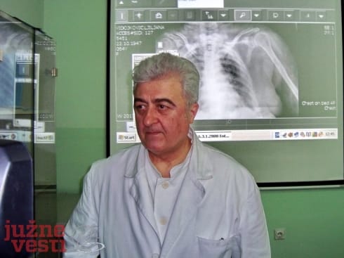490x370 dr Mitkovic JUZNE VESTI Nis