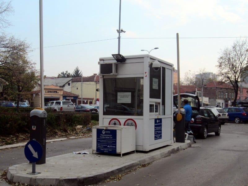 Parking iza pozorišta od sutra "na sat" 13 parking servis pozoriste