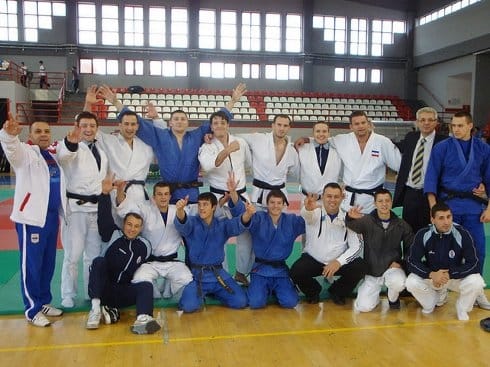 490x370 dzudisti kinezisa