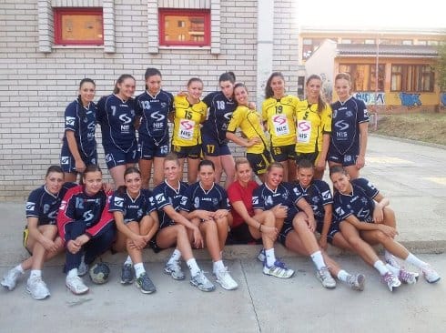 Naisa dočekuje Zaječar u hali Čair 12 rukometasice naise ekipa