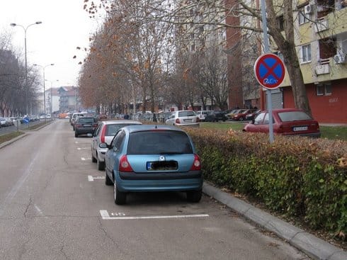 Zabuna zbog parkiranja u Nišu 7 Untitled