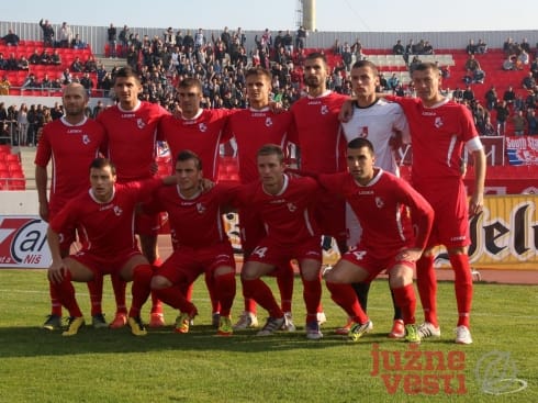 490x370 radnicki ekipa