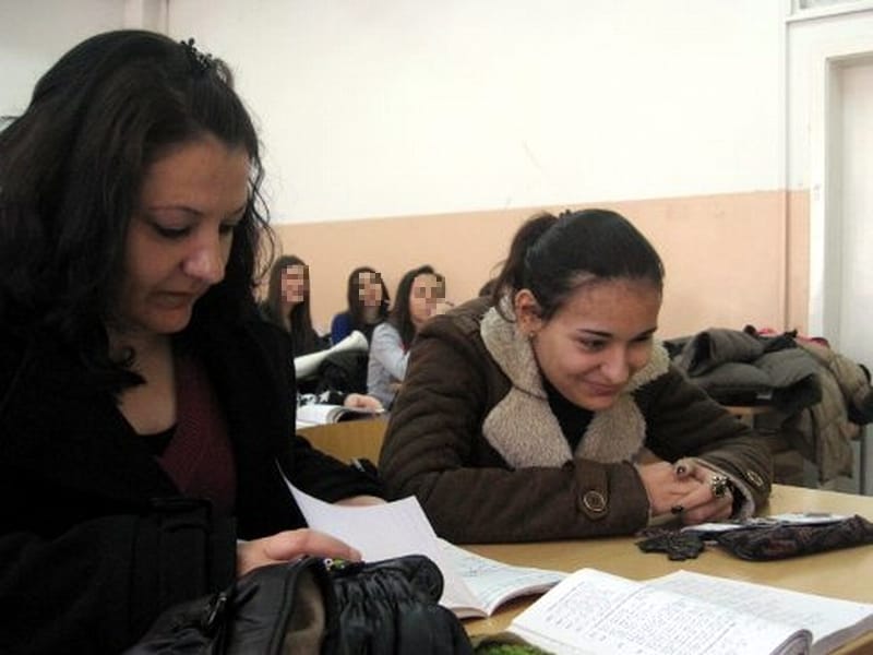 Slepa učenica niže uspehe 16 naslovna