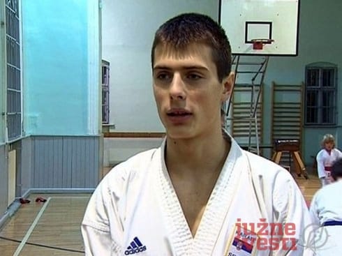 Mijalković zadovoljan nastupom na EP 1 490x370 490x370 pirot karatista