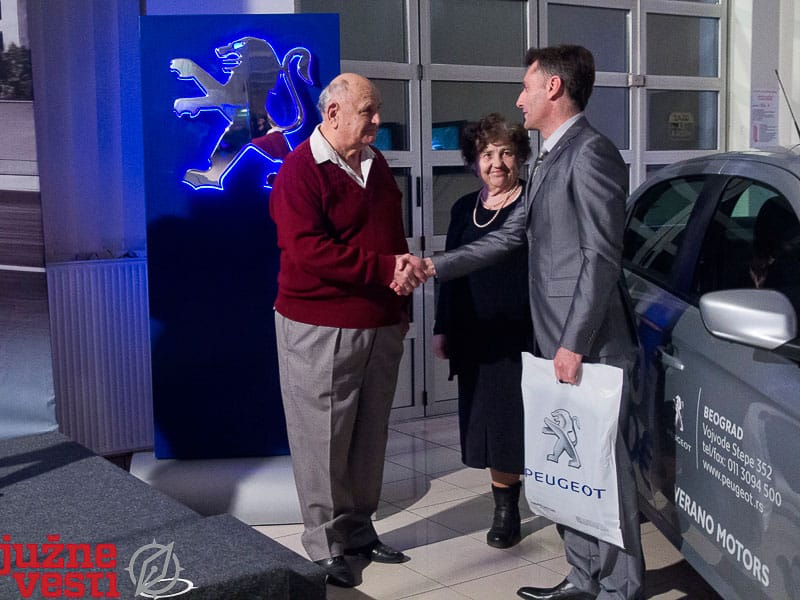 Obilazi Balkan novim Pežoom 12 Peugeot 301 Promocija 800x600 13