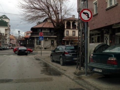 raskrsnica crveni pevac