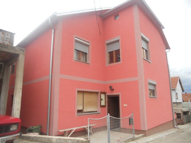 prokuplje porodicna kuca taksista