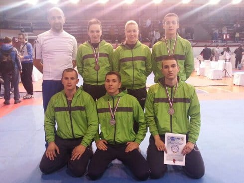 Karatisti Niša uspešni na turniru u Čačku 9 karate klub nis zlatni pojas