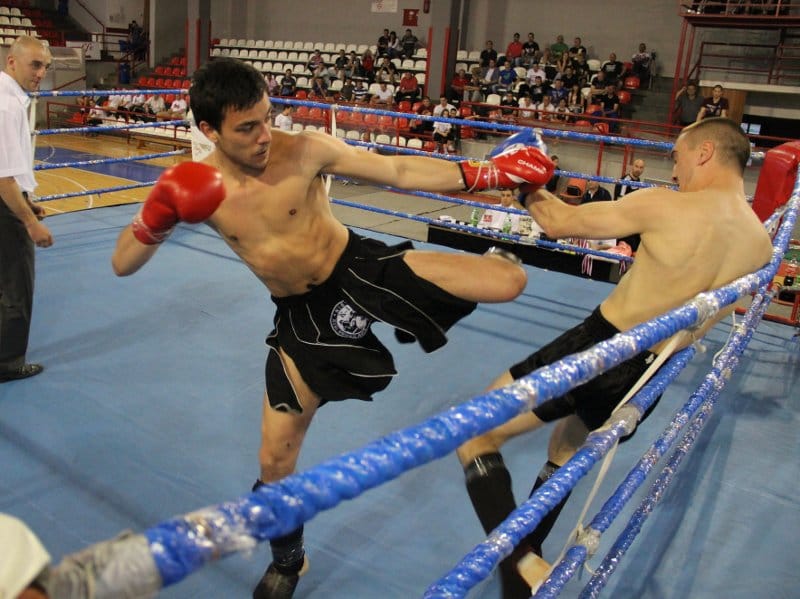 Niški kikbokseri u Hrvatskoj 1 uros zivkovic kik boks